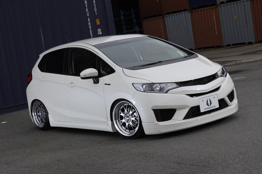 Honda Fit body kit EXE od AIMGAIN 3dílný set Tuningin.cz