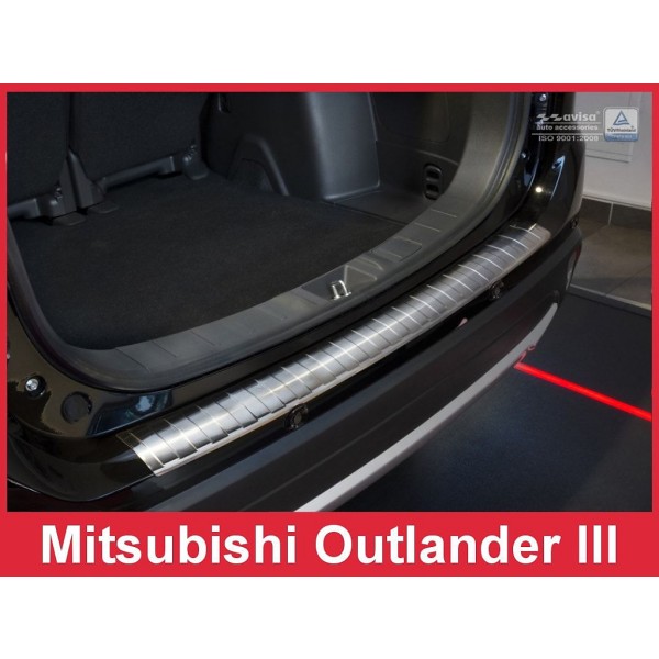 Kryt prahu zadních dveří Mitsubishi Outlander III facelift - park. senzory