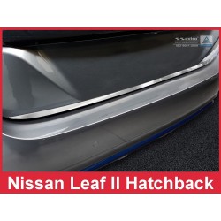 Lišta hrany zadních dveří Nissan Leaf 2