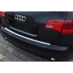 Kryt prahu zadních dveří Audi A6 C6 Avant