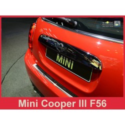 Kryt prahu zadních dveří Mini Cooper III F56 - nerez / karbon