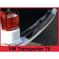 Kryt prahu zadních dveří VW Transporter T6 - černý grafit lesklý