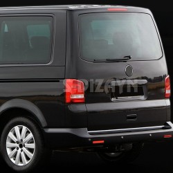 Nerez lišta spodní hrany zadních dveří Volkswagen T5 Caravelle