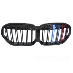 BMW X1 F48 LCI 2020-2022 - Přední maska černá lesklá double bar s trikolórou