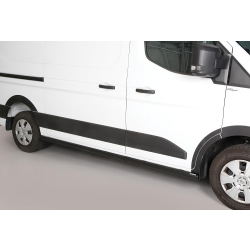 Boční nerezové nášlapy Nissan Interstar 2025->